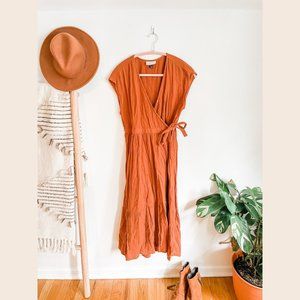 Universal Thread Short Sleeve Ruffle Wrap Dress